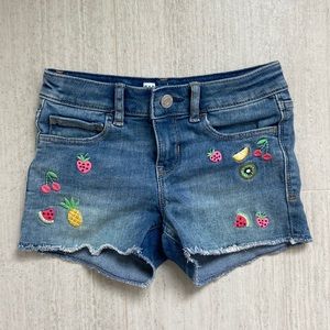Gap denim shorts size 8